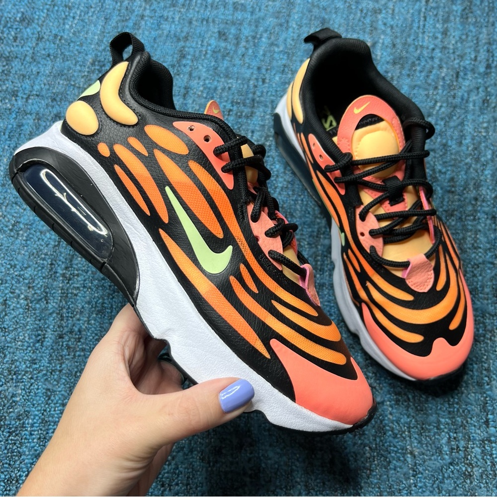 Nike Air Max Exosense Sneakers in Atomic Pink Black